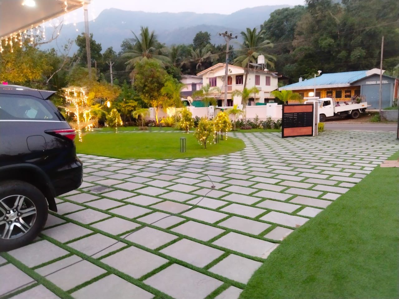 earthwings-construction-calicut-01